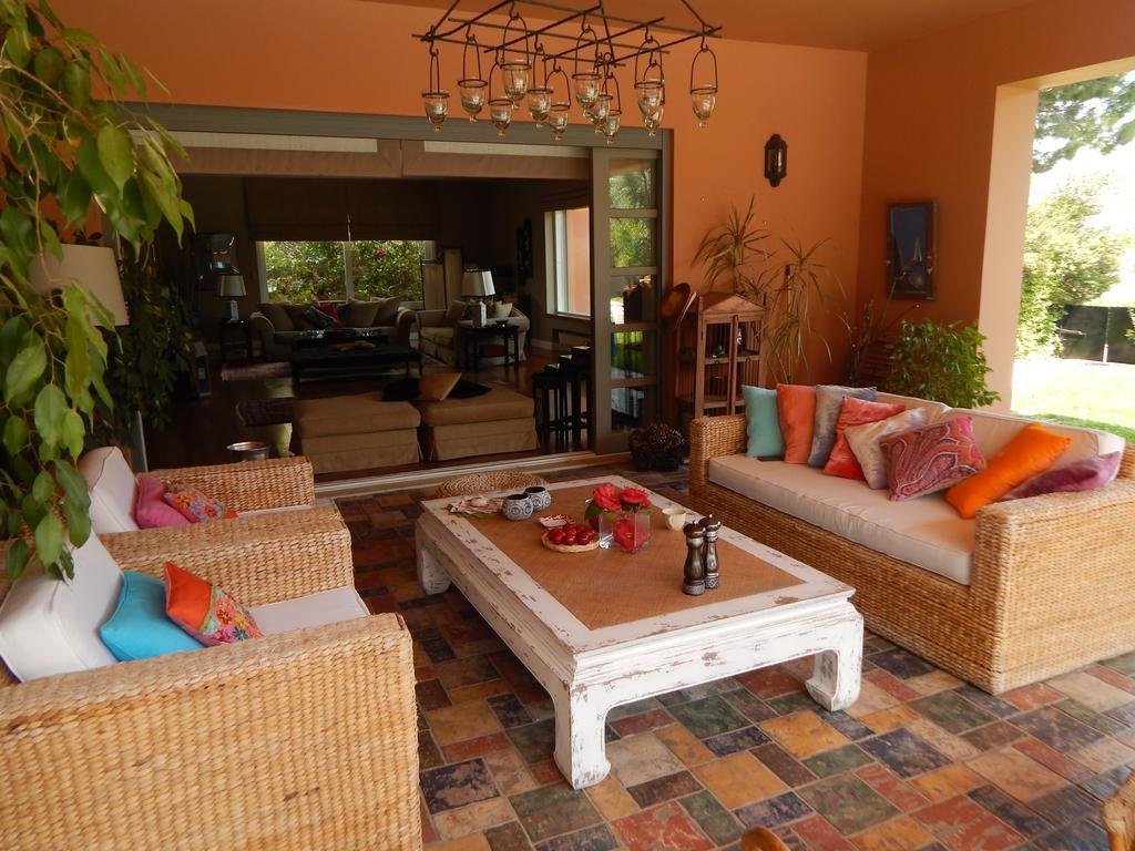 Slow Living Beautiful Villa Рафина Экстерьер фото
